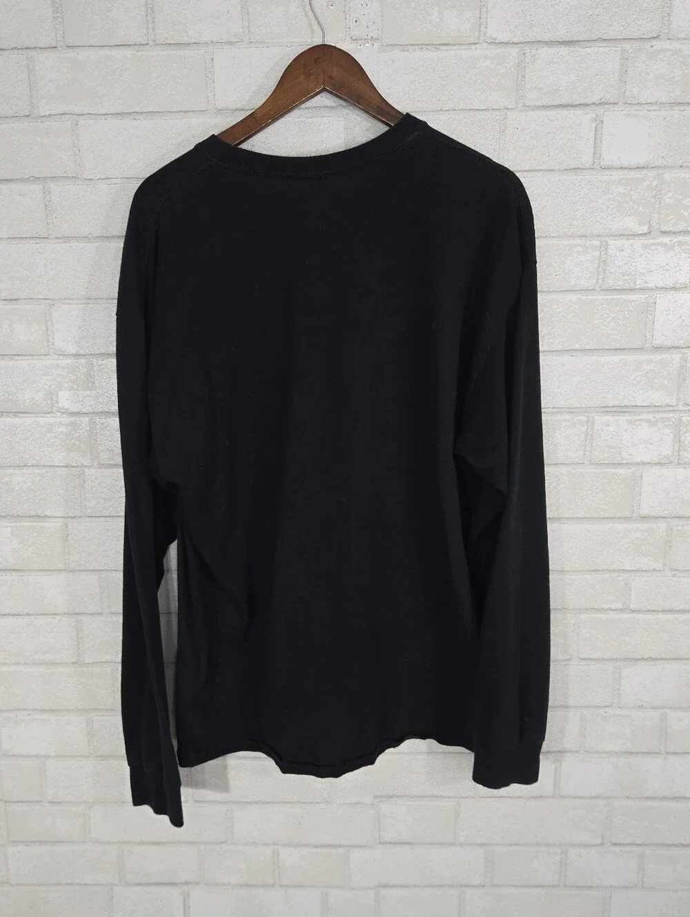 WI Badgers long sleeve graphic tee